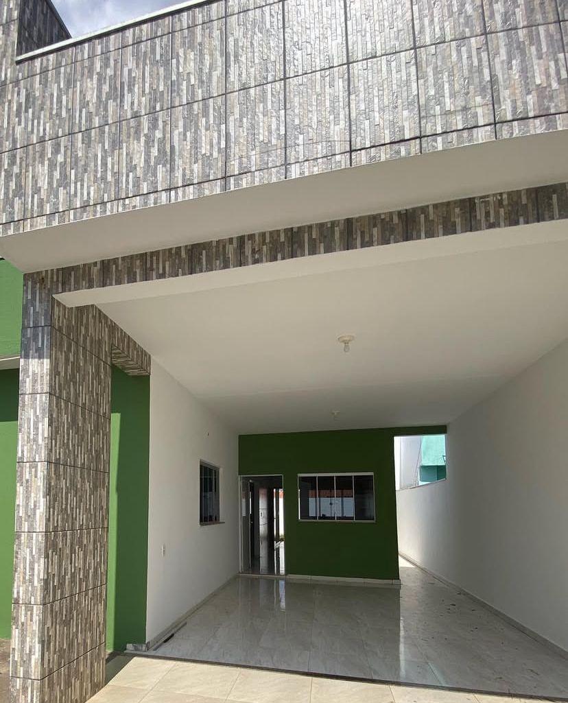 Casa com 3 quartos sendo 1 suíte no Bairro Sena Marques