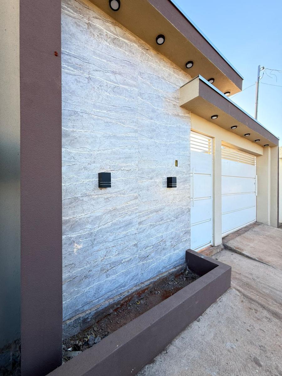 Casa com 3 quartos sendo 1 suíte no bairro Nova Barra